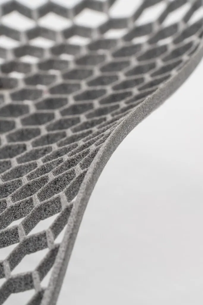 Lightweight honeycomb structure – MJF print from PA12 polyamide.